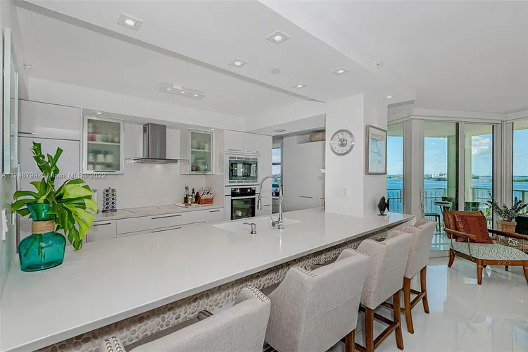 Towers of Quayside Condo #4 #1506 image #10