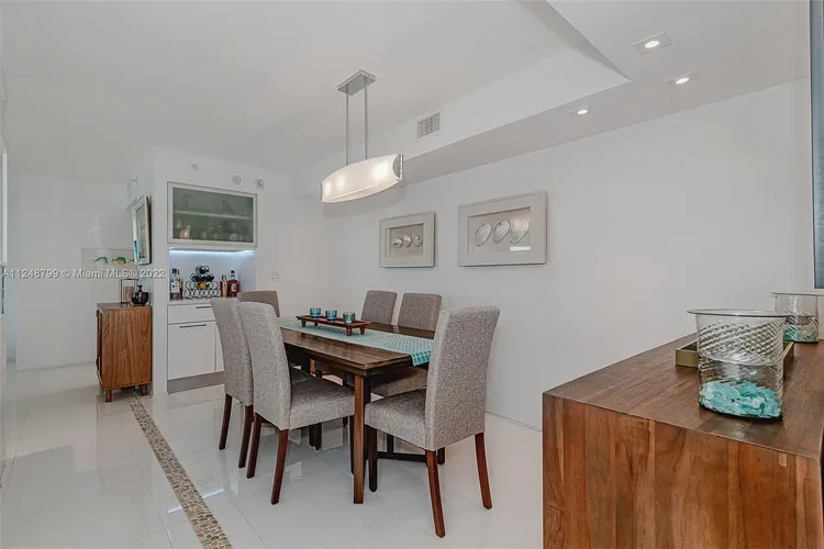 Towers of Quayside Condo #4 #1506 image #16