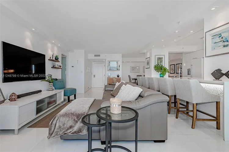 Towers of Quayside Condo #4 #1506 image #6