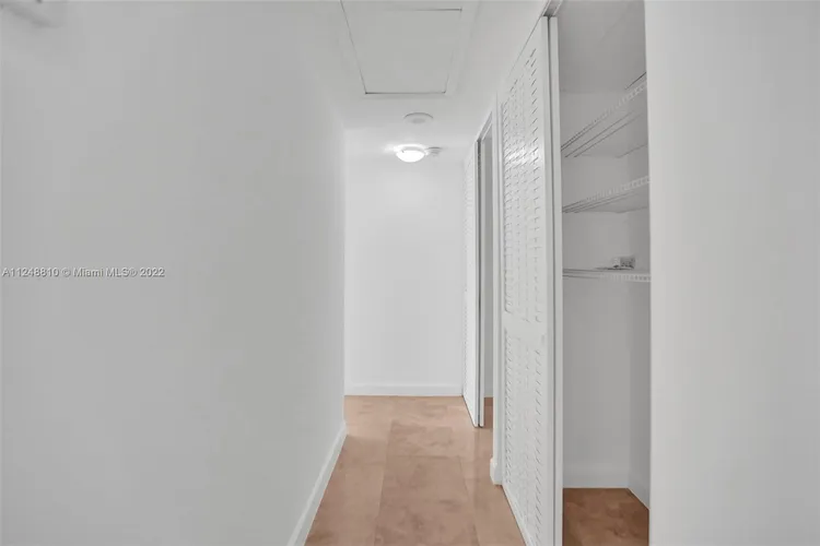 Blair House #2C image #26