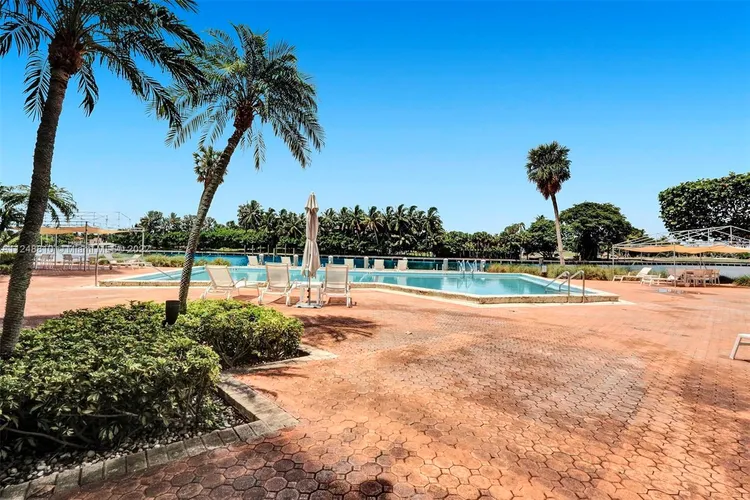 Blair House #2C image #35