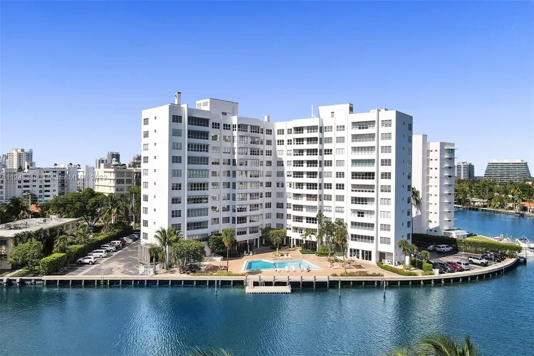 Blair House #2C image #39