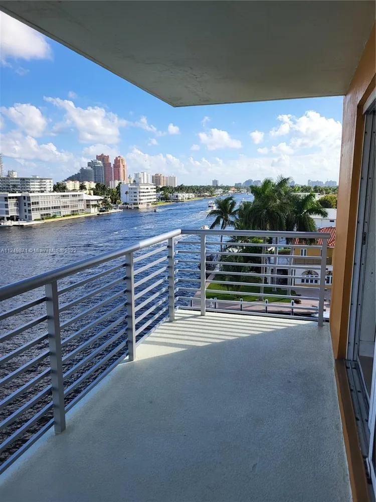 Lauderdale Tower #6H image #16