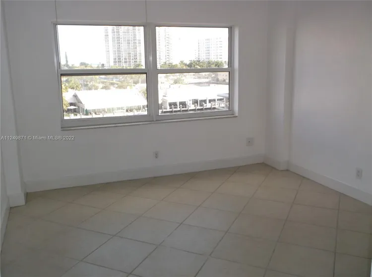 Lauderdale Tower #6H image #6