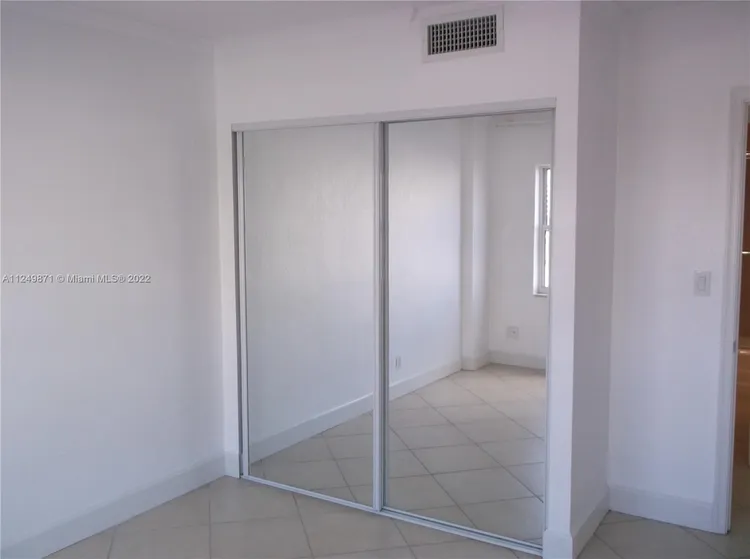 Lauderdale Tower #6H image #7