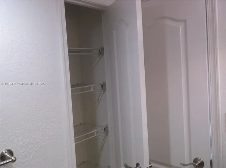 Lauderdale Tower #6H image #9