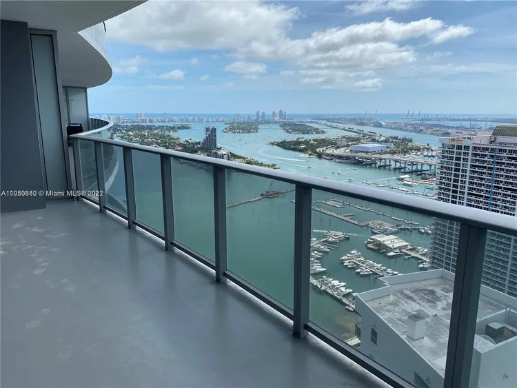 Aria on the Bay #4108 image #7