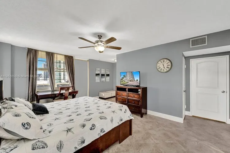 Sea Air Towers #PH-27 image #15