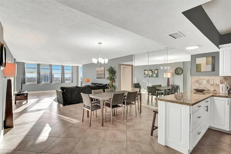 Sea Air Towers #PH-27 image #35