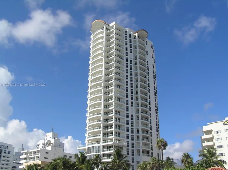 La Tour #PH2602 image #40