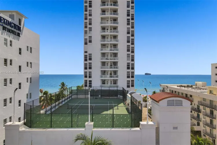 La Tour #PH2602 image #61