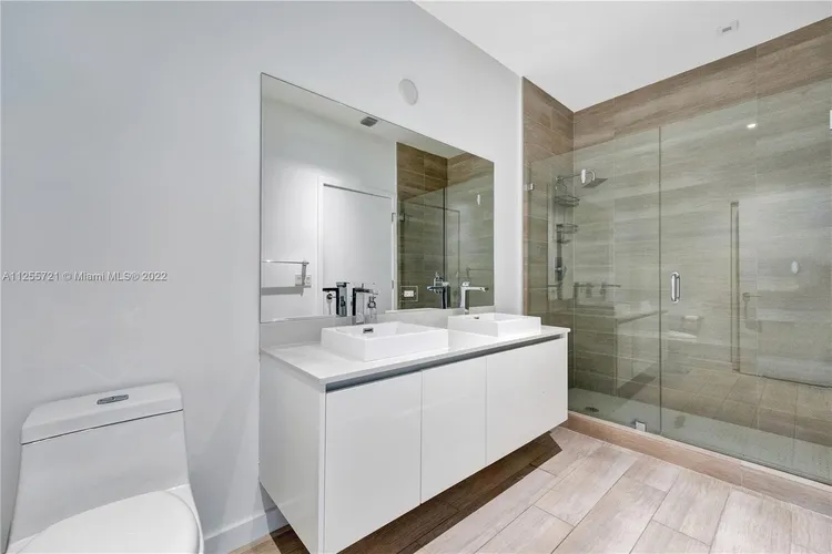 Le Parc at Brickell #413 image #11