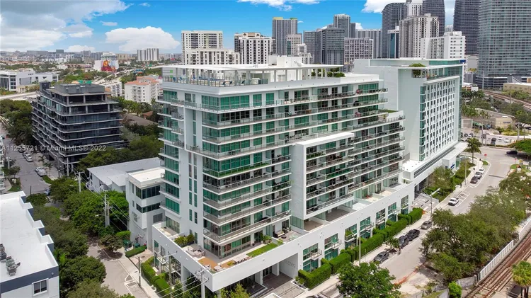 Le Parc at Brickell #413 image #16