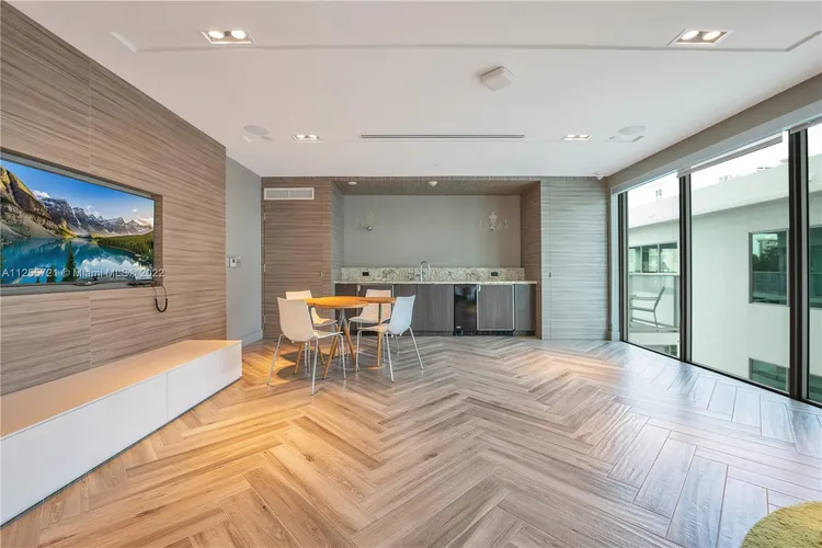 Le Parc at Brickell #413 image #24