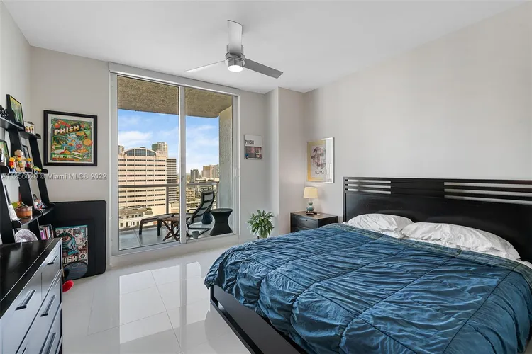 Strada 315 #1904 image #13