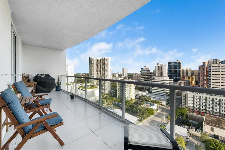 Strada 315 #1904 image #17