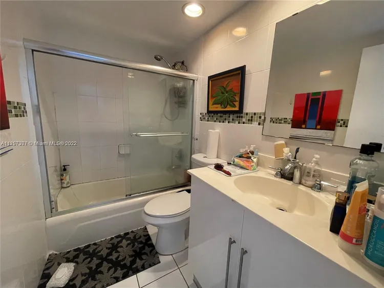 The Residences On Hollywood Beach #939 image #10