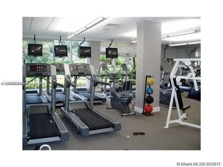 The Residences On Hollywood Beach #939 image #18