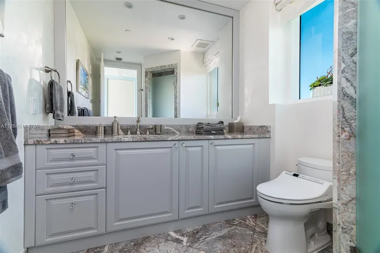 Turnberry Ocean Colony #1401 image #15