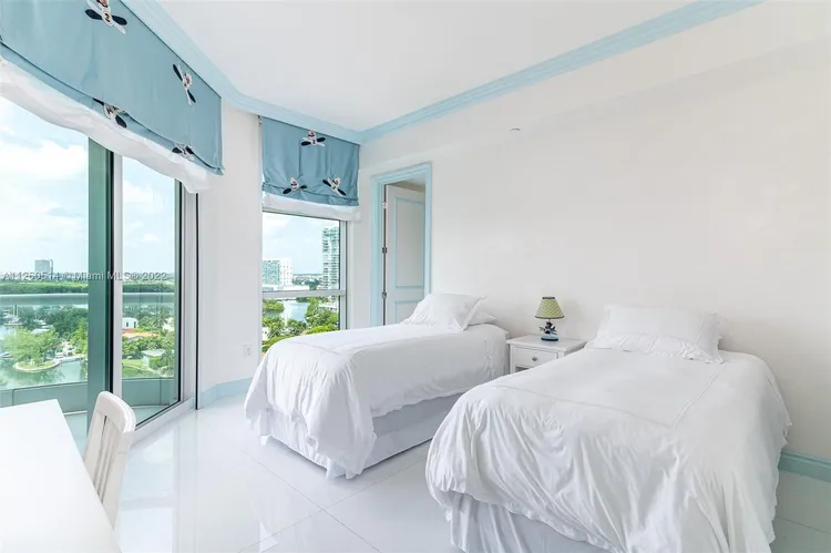 Turnberry Ocean Colony #1401 image #20