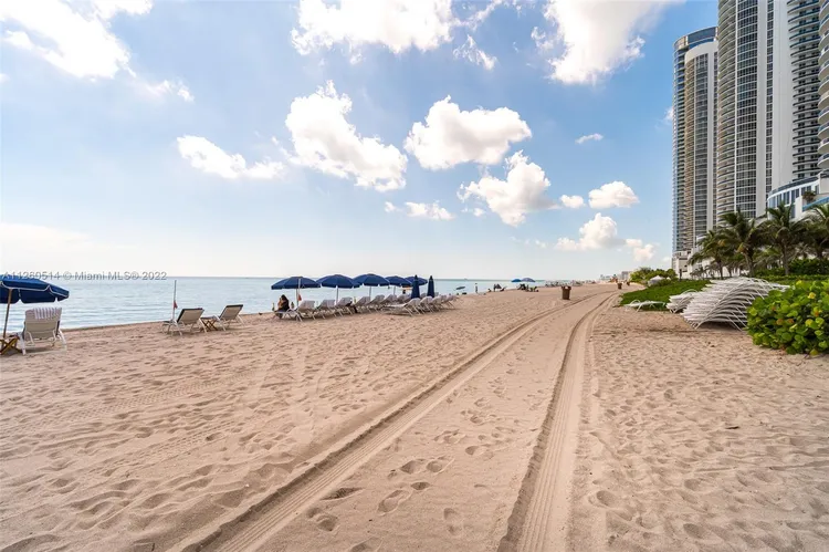 Turnberry Ocean Colony #1401 image #34