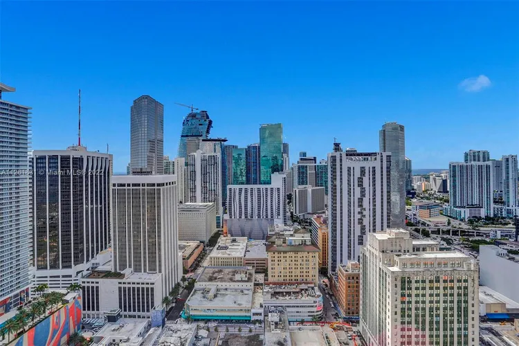 Loft Downtown II #2002 image #27