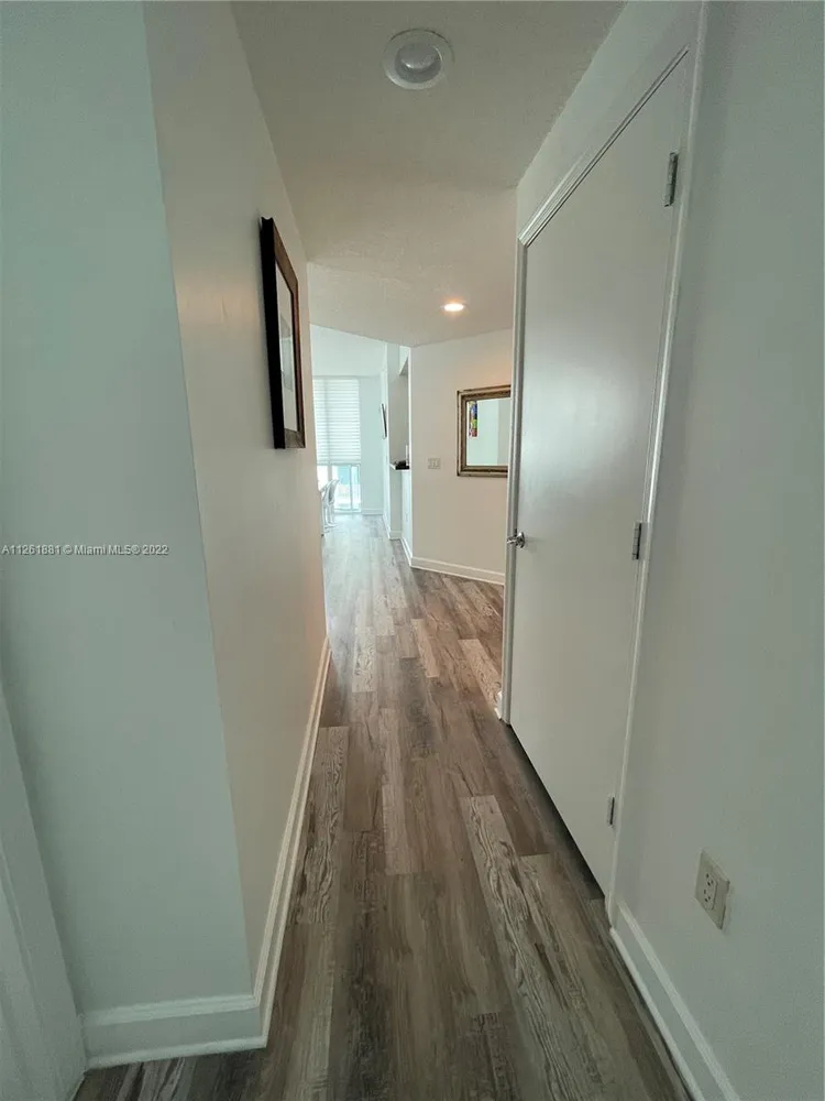 Venezia Las Olas #705 image #13