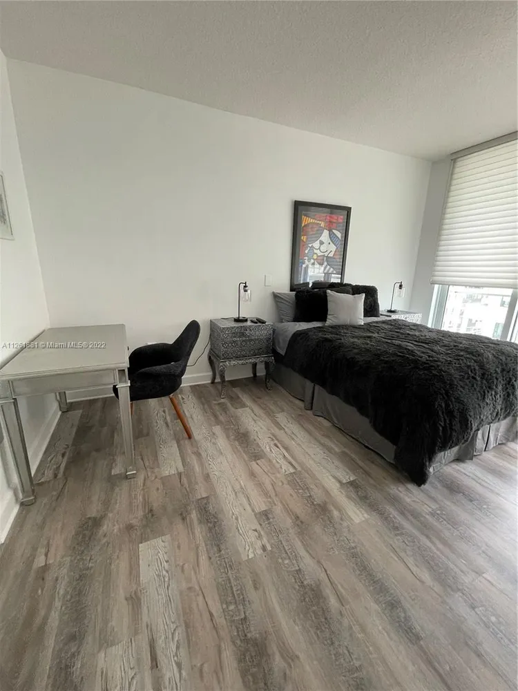 Venezia Las Olas #705 image #14