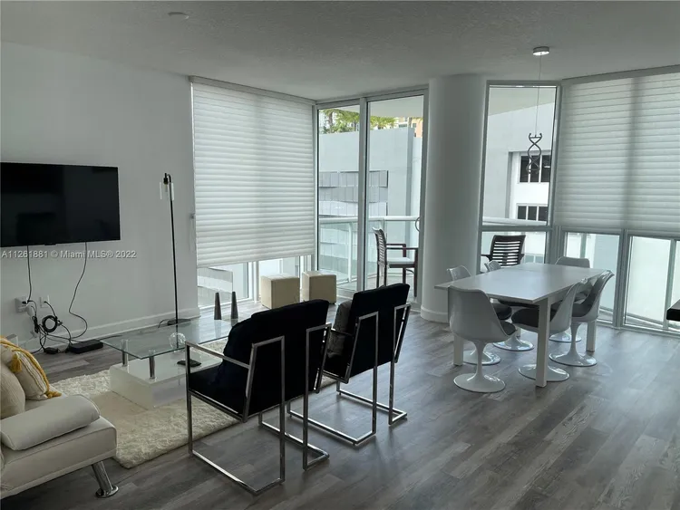 Venezia Las Olas #705 image #8