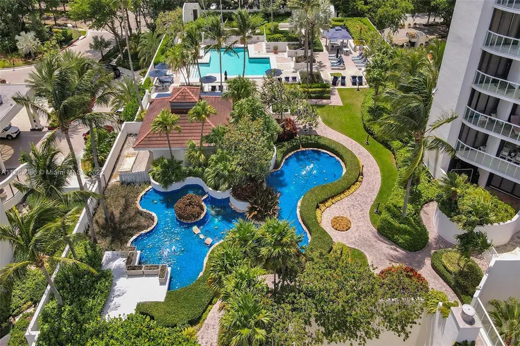 Williams Island 4000 #1606 image #32