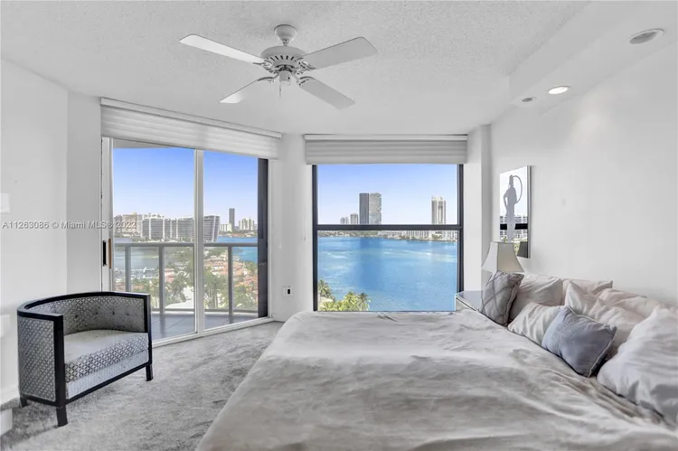 Williams Island 4000 #1606 image #7