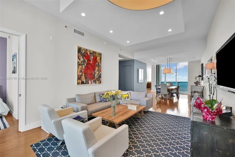 Trump Tower 2 #3504 image #12