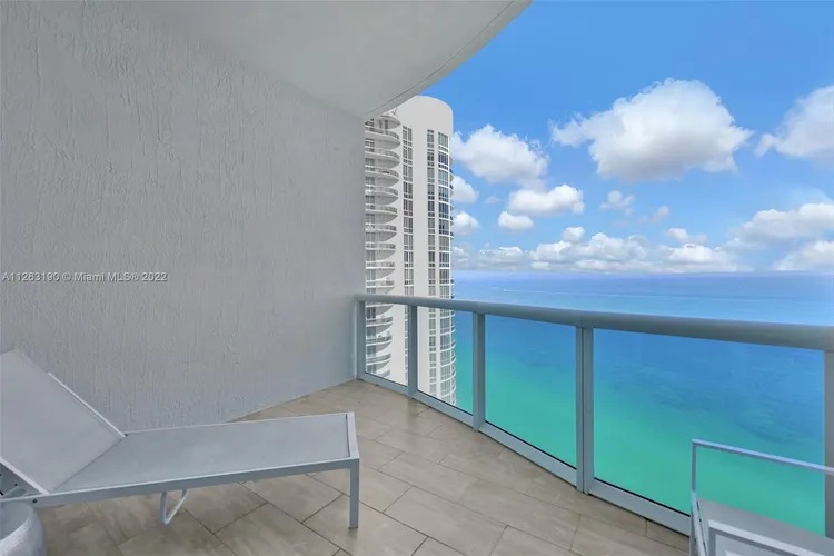 Trump Tower 2 #3504 image #13