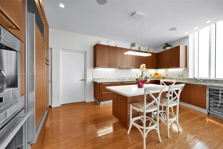 Trump Tower 2 #3504 image #19