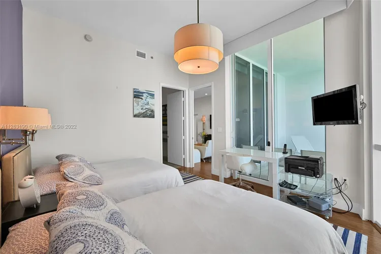 Trump Tower 2 #3504 image #30