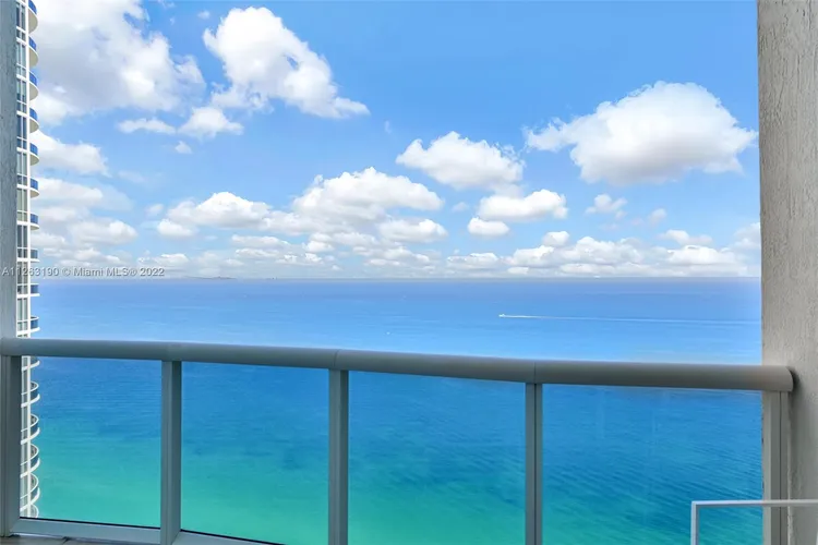 Trump Tower 2 #3504 image #34