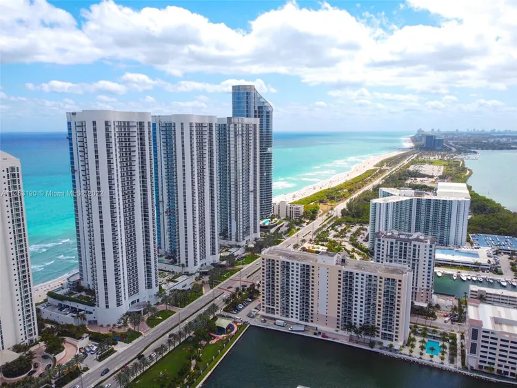 Trump Tower 2 #3504 image #52