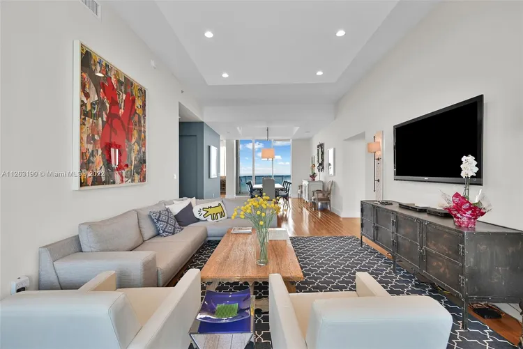 Trump Tower 2 #3504 image #9