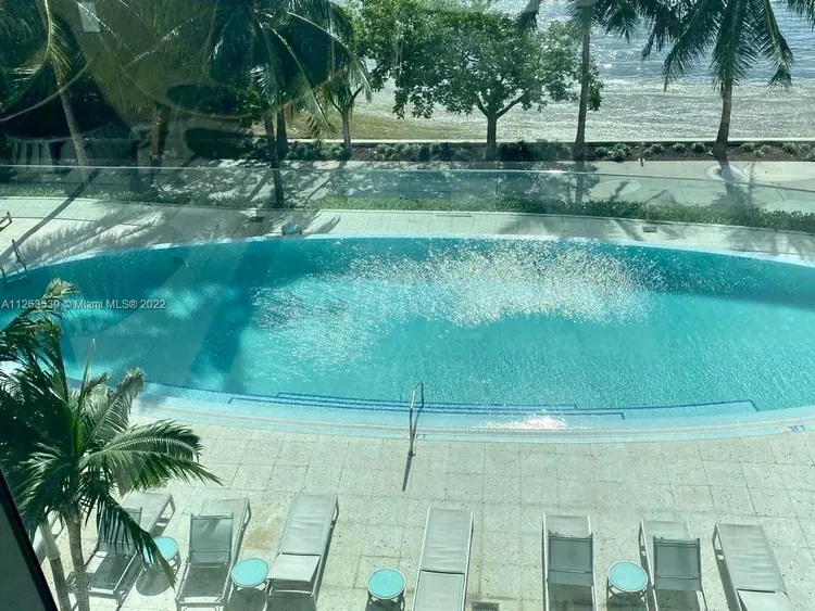 Icon Bay #1807 image #14