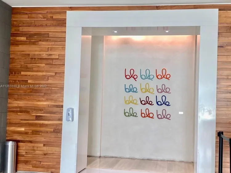 Icon Bay #1807 image #20