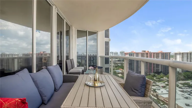 Pinnacle #2102 image #15