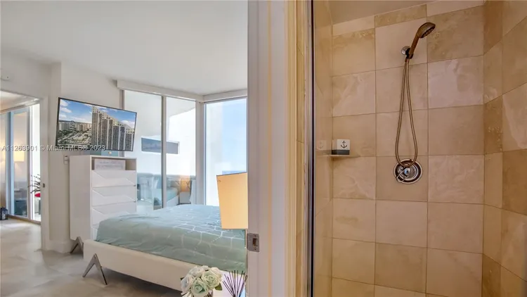 Pinnacle #2102 image #28