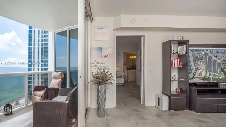 Pinnacle #2102 image #7