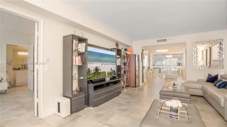 Pinnacle #2102 image #8