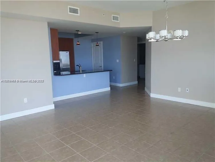 Strada 315 #1406 image #13