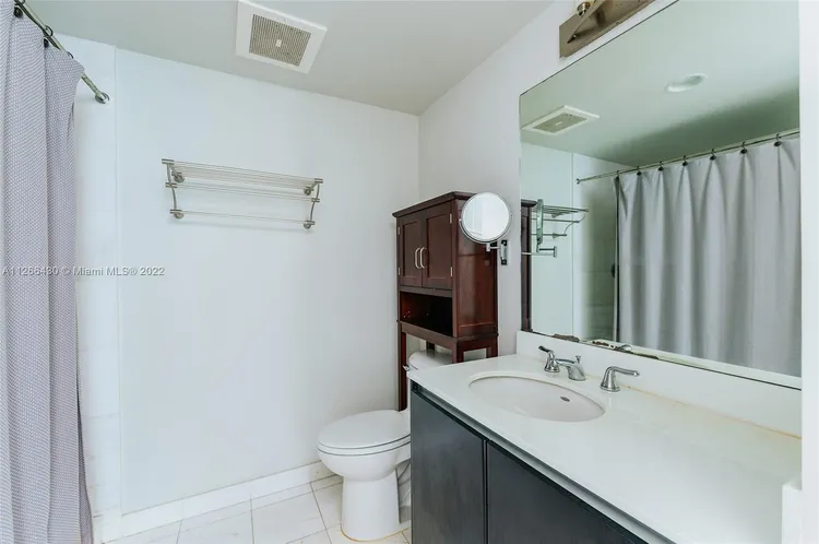 Onyx #2503 image #12