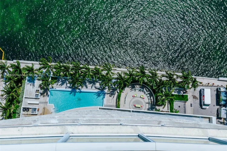 Onyx #2503 image #24