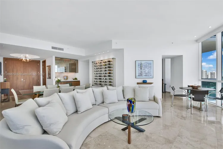 Trump Palace #1809 image #11