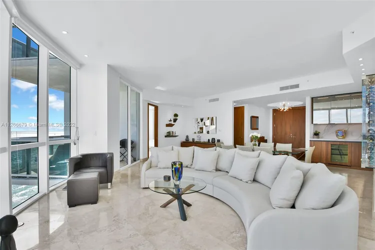 Trump Palace #1809 image #6