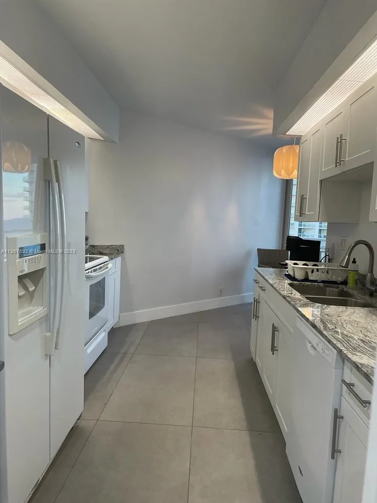 Oceania III #1734 image #10